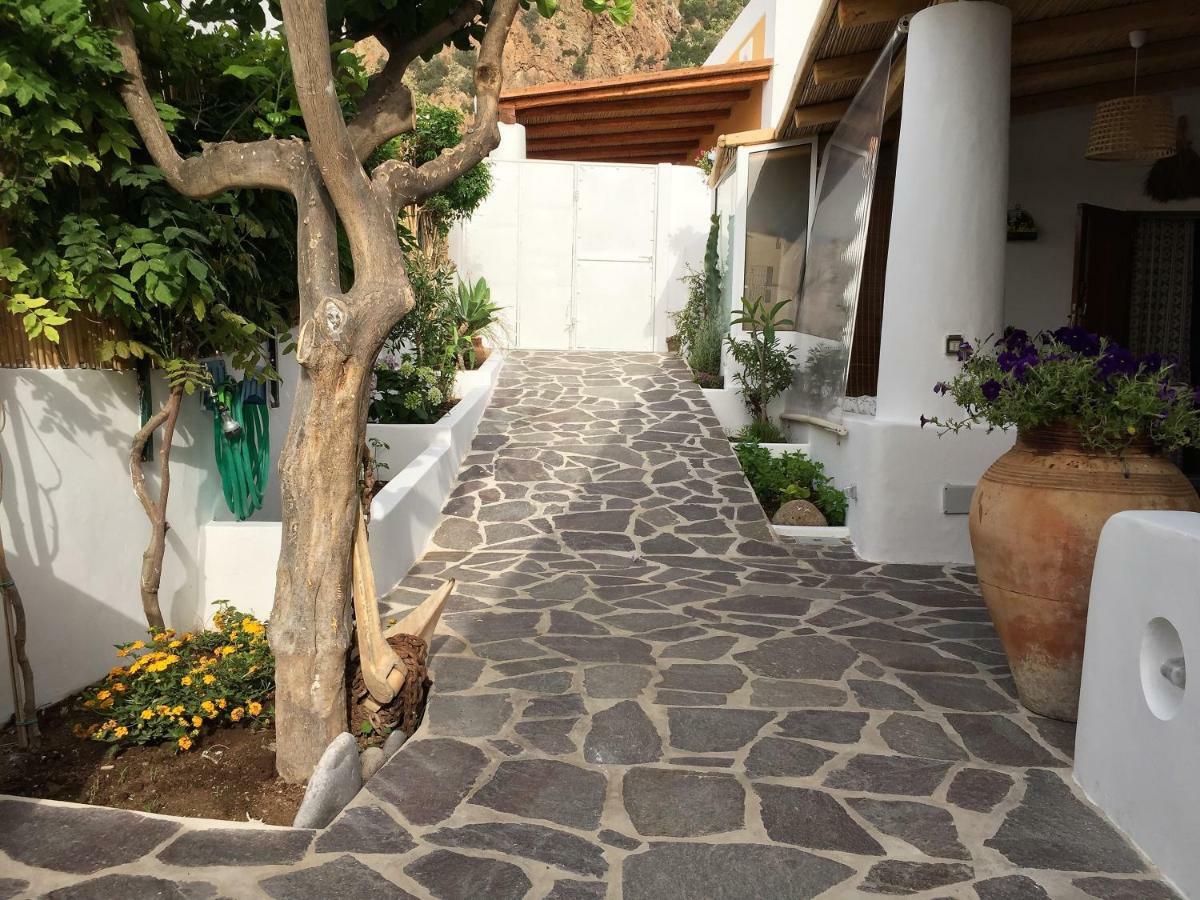 La Ginestra Vila Panarea Exterior foto